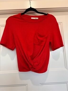 Wilfred Red Short-Sleeve Twist Front Pocket Tee